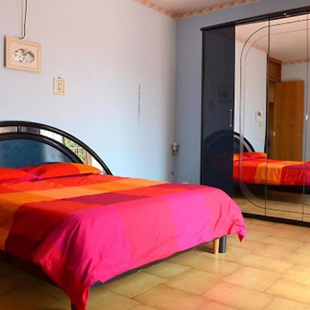 B&B Le Tre Rose Di Maria Педара Екстер'єр фото