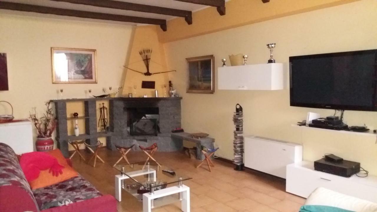 B&B Le Tre Rose Di Maria Педара Екстер'єр фото