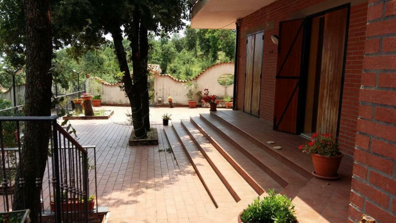 B&B Le Tre Rose Di Maria Педара Екстер'єр фото